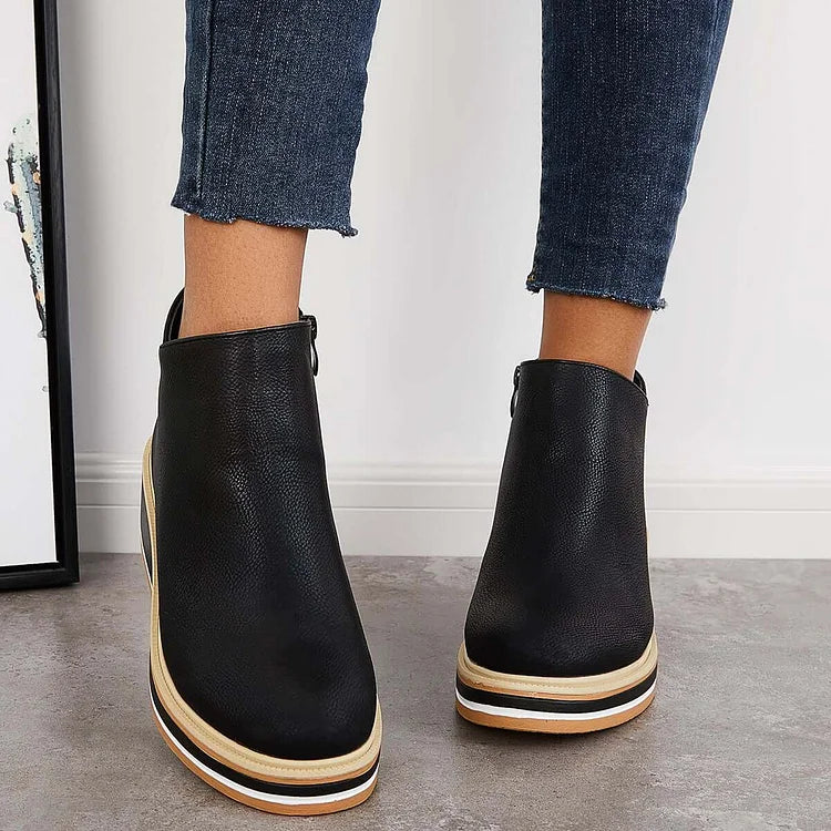 BERNADETTE | Ankle boots with a slip resistant sole