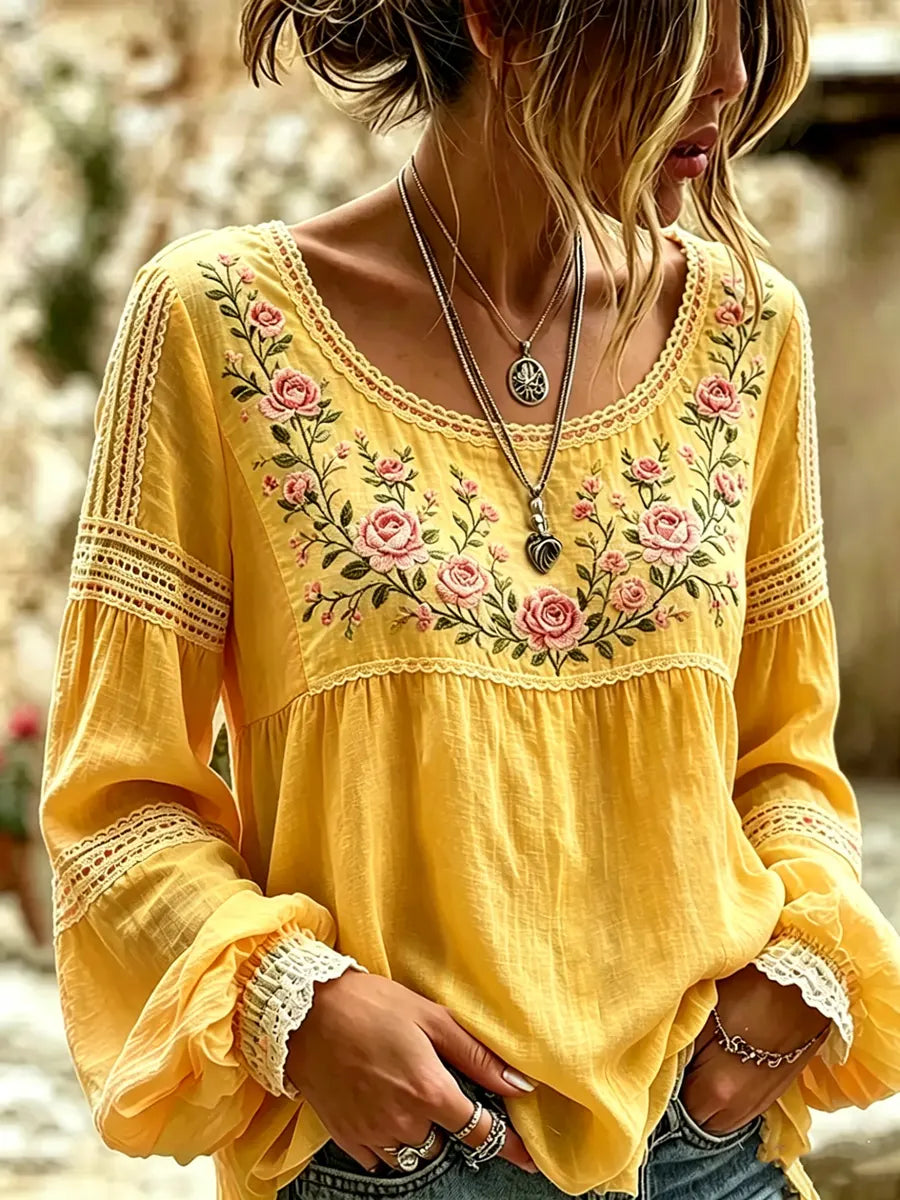 ELSIE | Embroidered square neck blouse