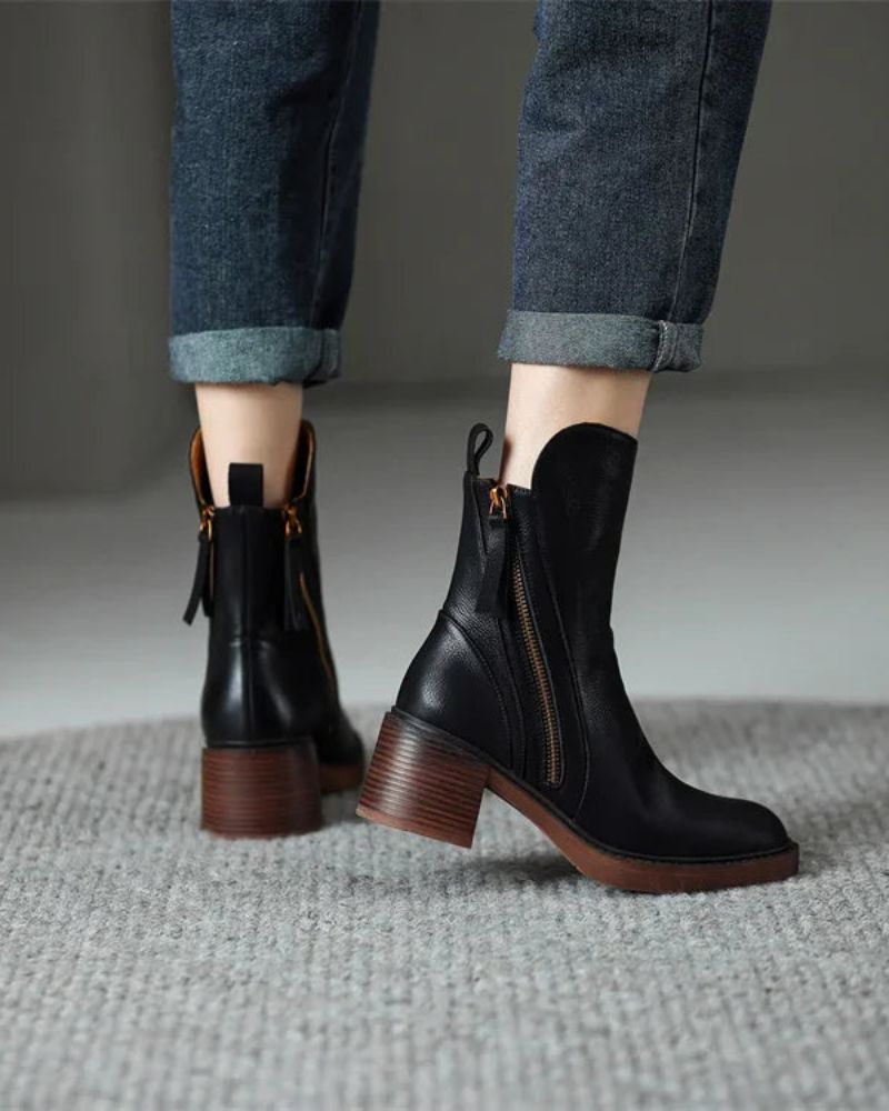 MAUREEN | Square heel boots with a rounded toe