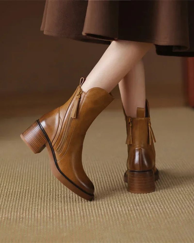 MAUREEN | Square heel boots with a rounded toe