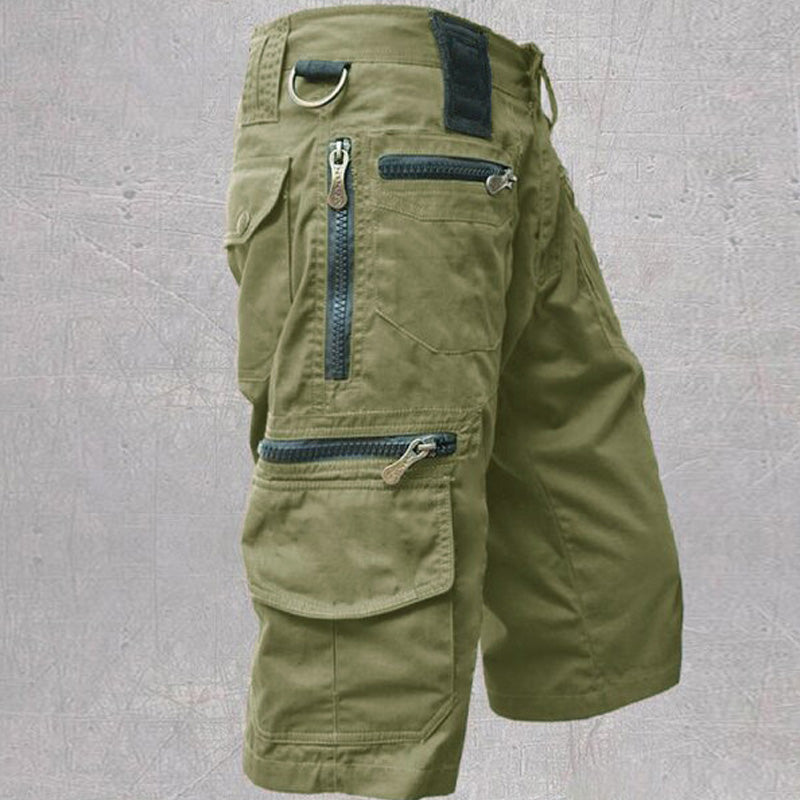 CAROLYN | Cargo shorts with multiple pockets
