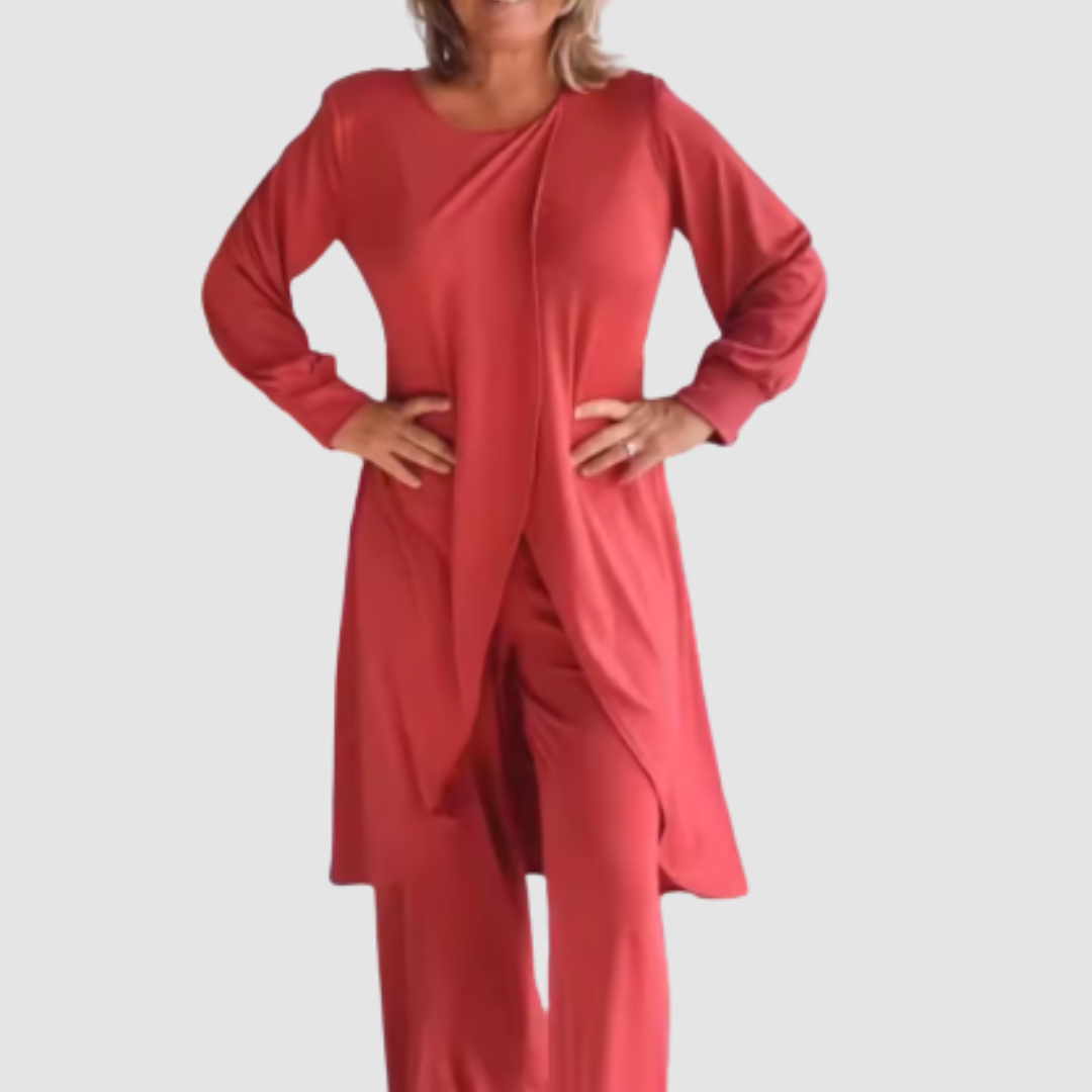 FRANCES | Longline top with relaxed trousers