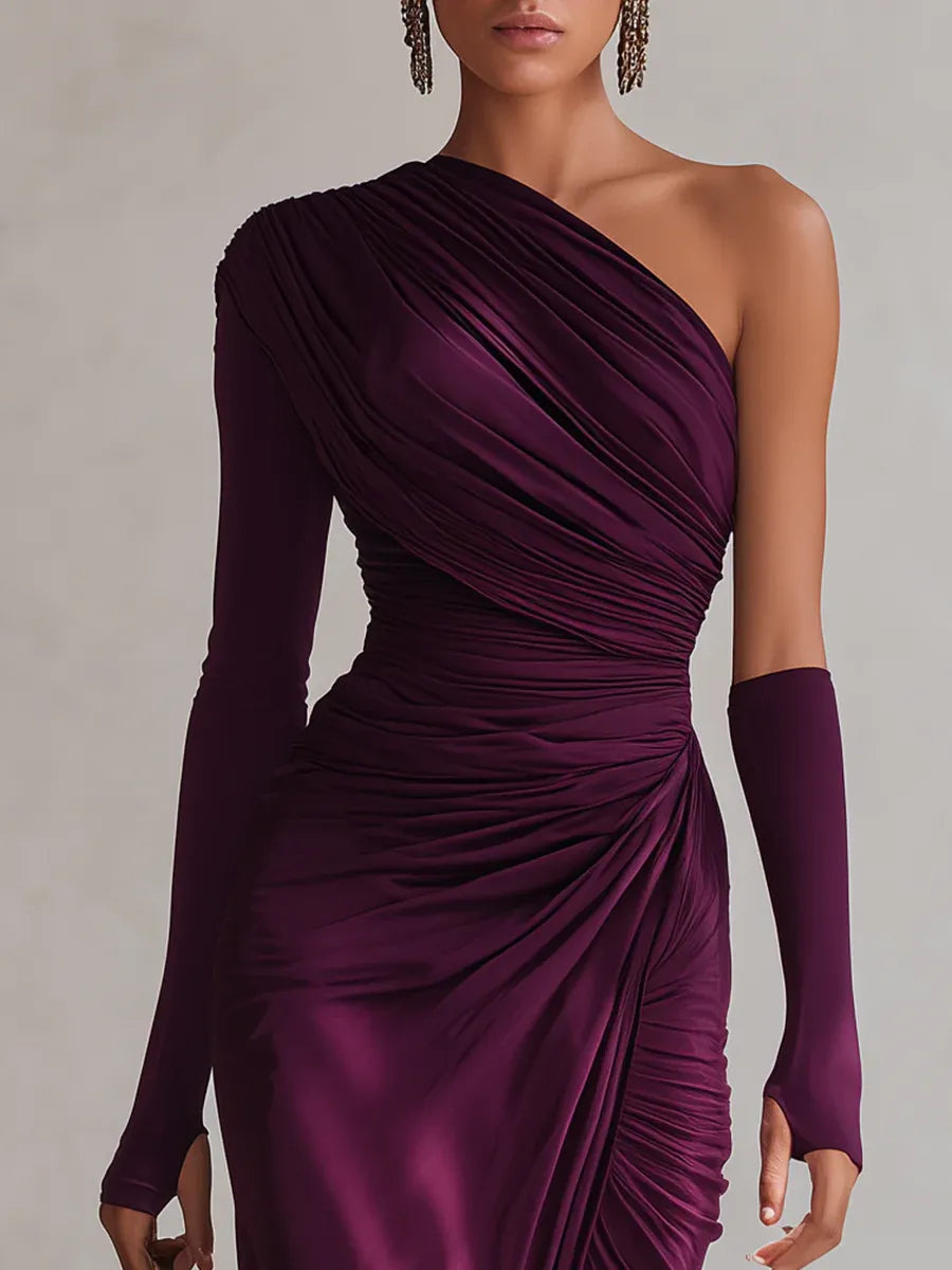 DOLORES | One-shoulder gown with draped detail