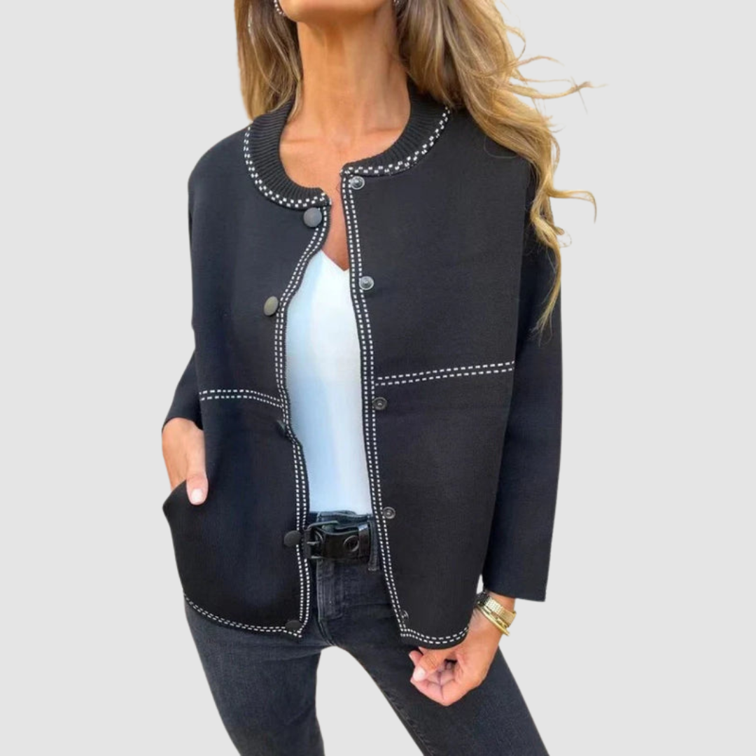 AMELIA | Feminine cut layering jacket