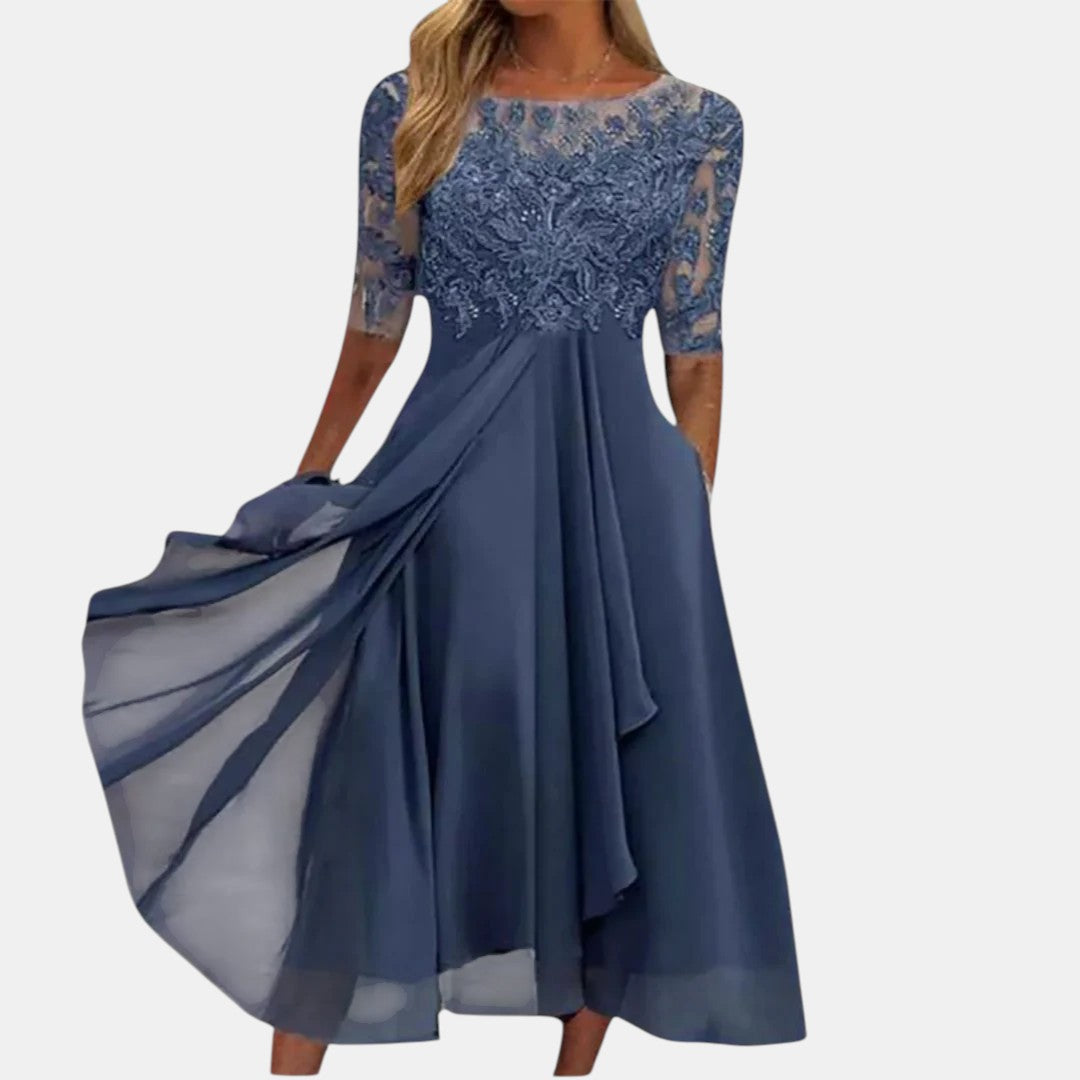PRISCILLA | Lace dress with a layered skirt