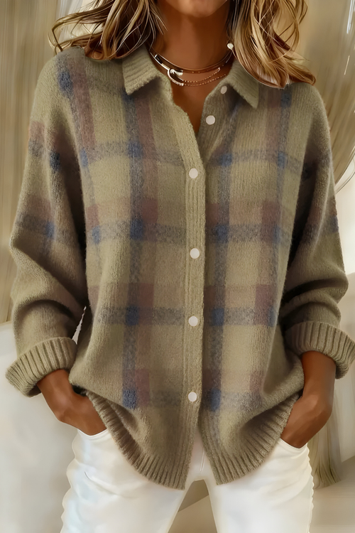 ANNA | Plaid knit for cool mornings