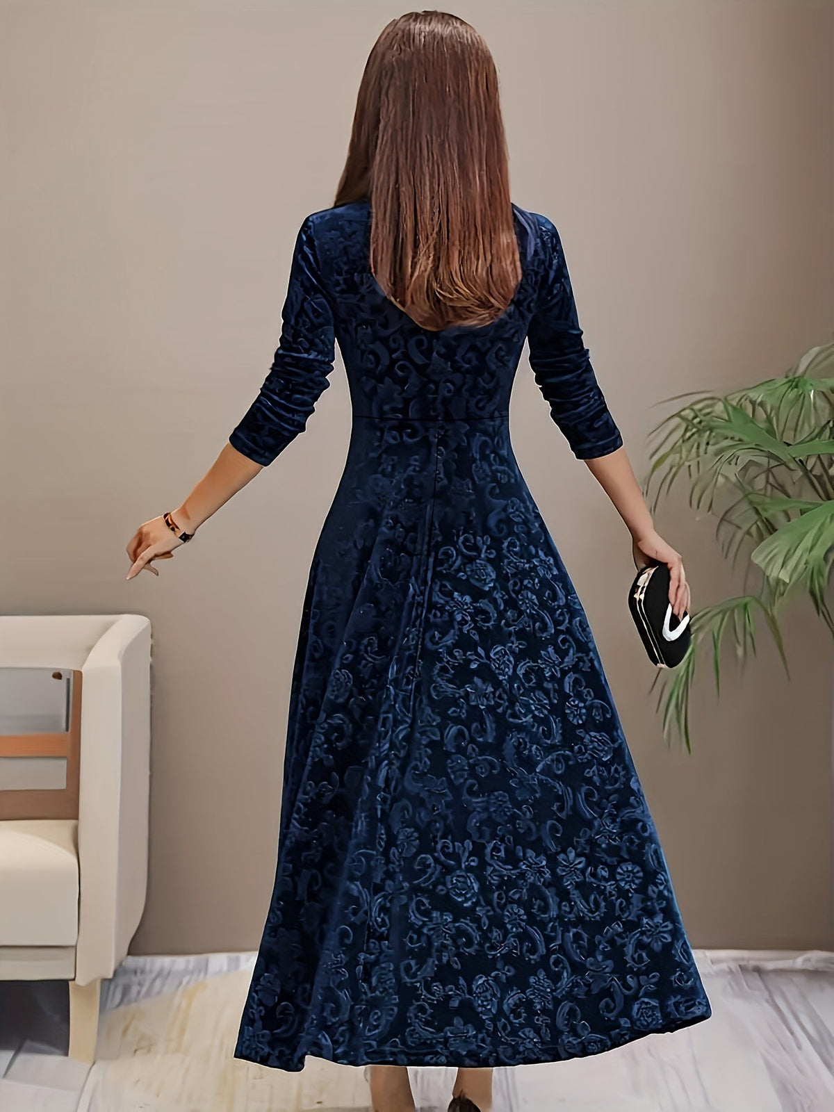 JOANNE | A-line dress with a square neckline