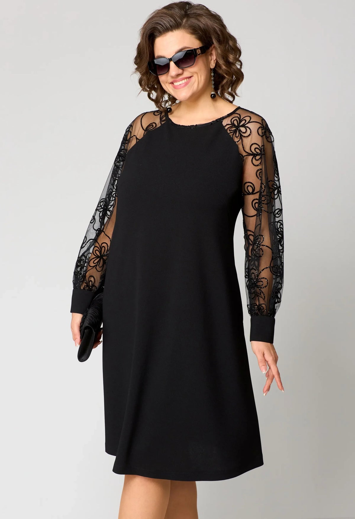 EDITH | Lace dress with long sleeves