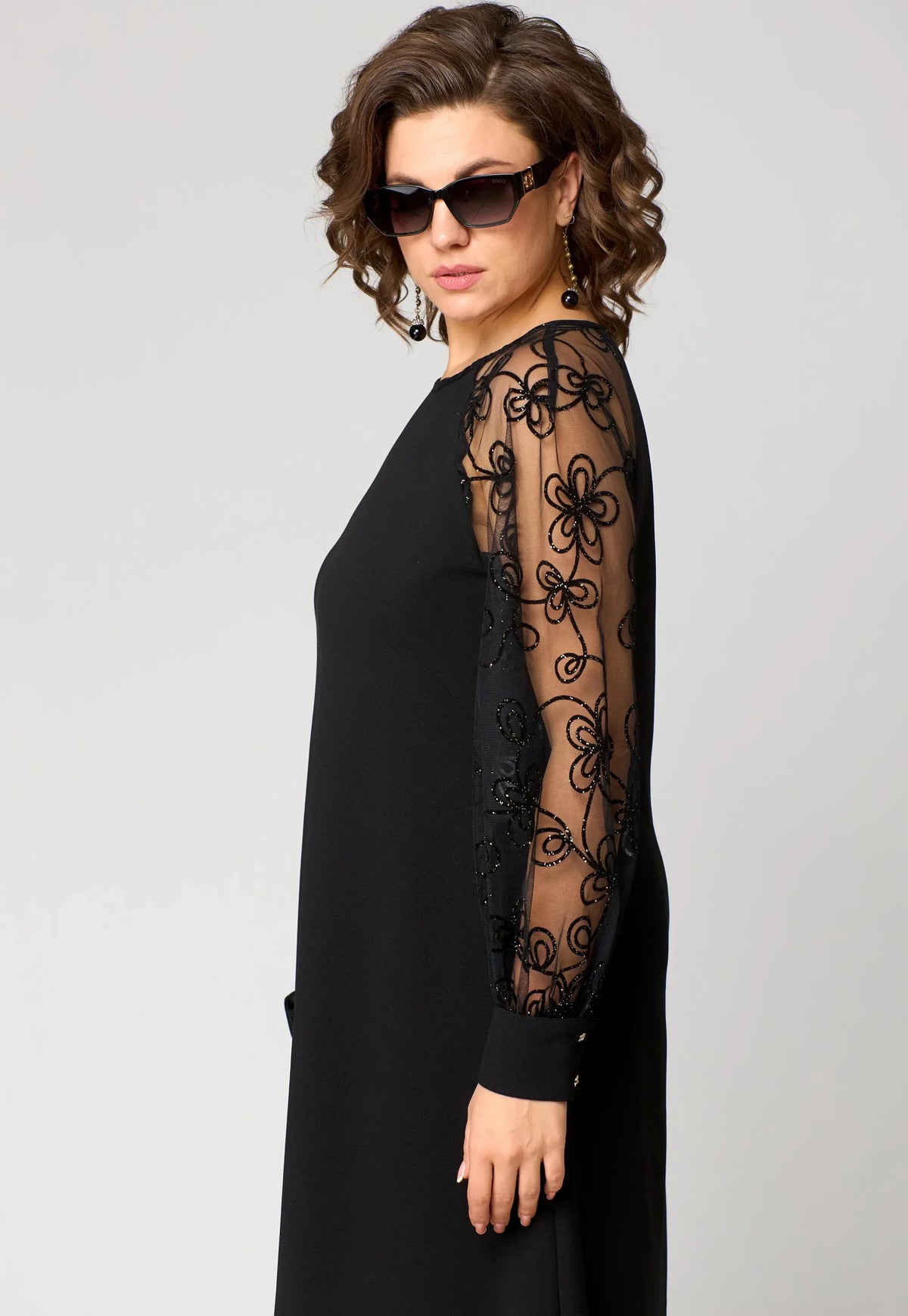 EDITH | Lace dress with long sleeves