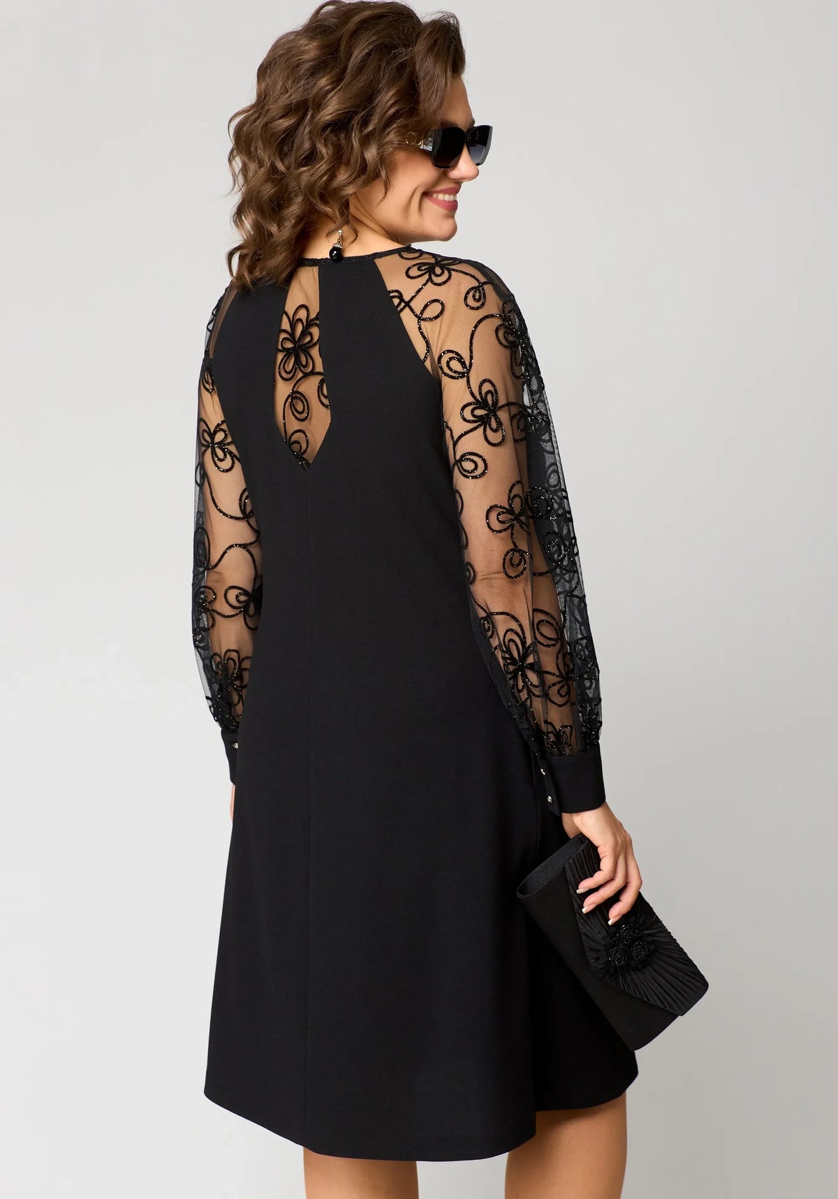 EDITH | Lace dress with long sleeves