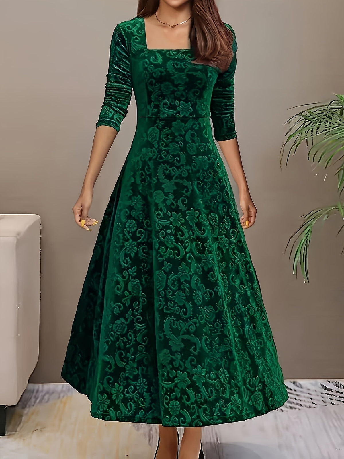 JOANNE | A-line dress with a square neckline