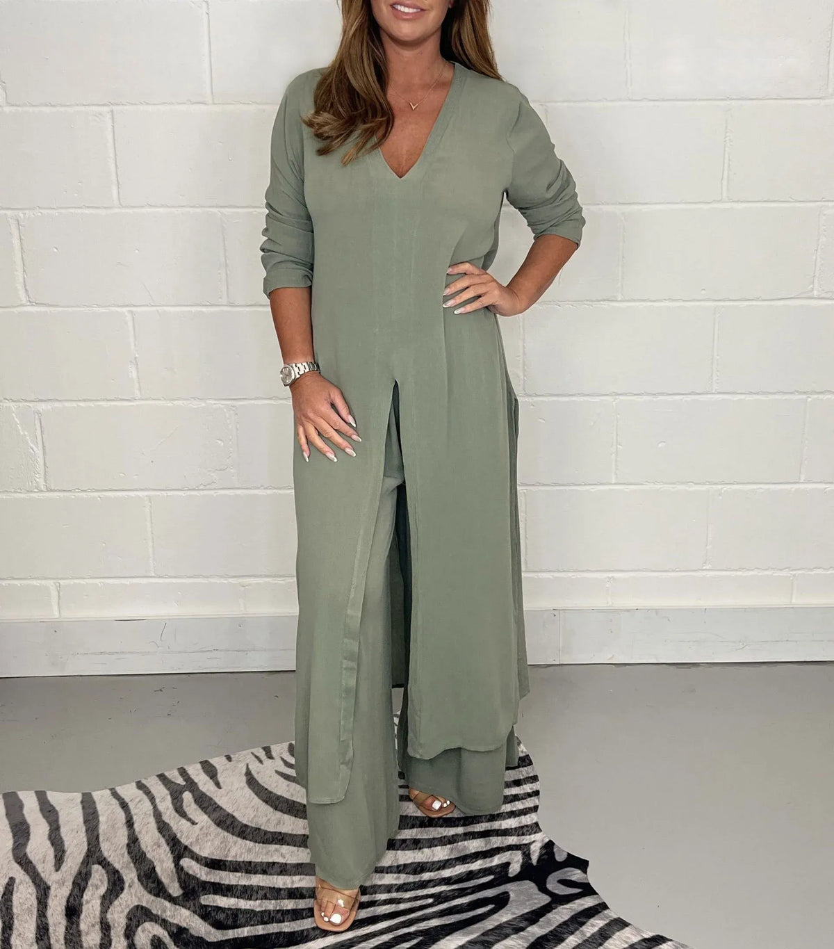 ROSALIE | Flowy blouse with wide-leg trousers