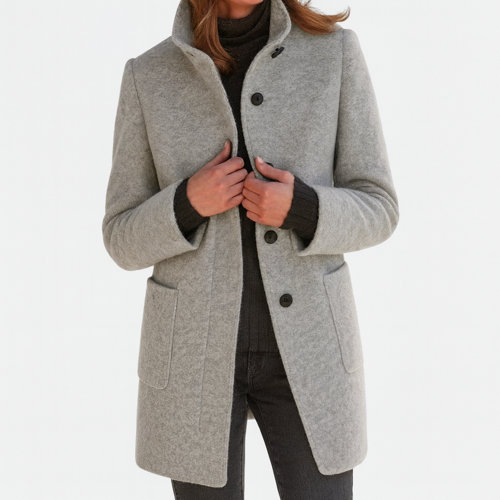 SOPHIA | Straight coat with high collar