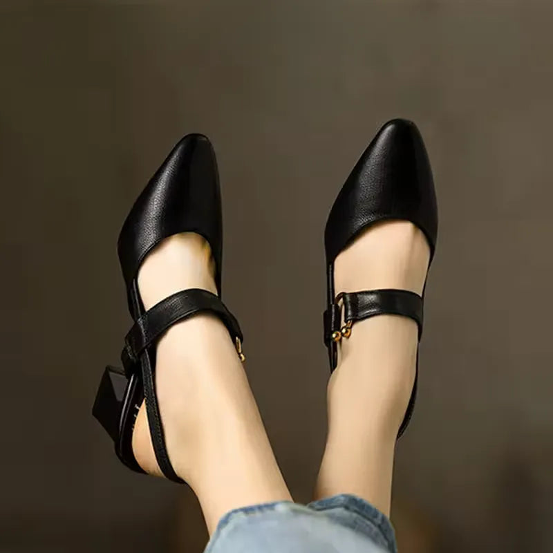 FRANCES | Heeled shoes on a wide stable heel