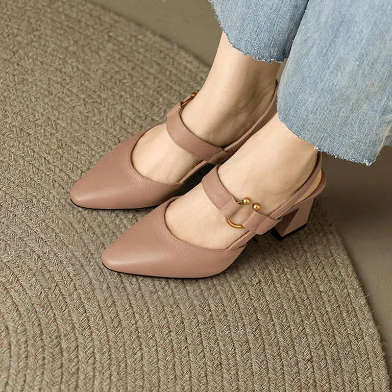 FRANCES | Heeled shoes on a wide stable heel