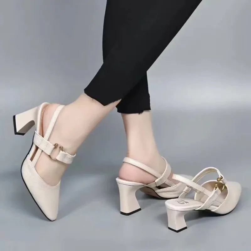 FRANCES | Heeled shoes on a wide stable heel