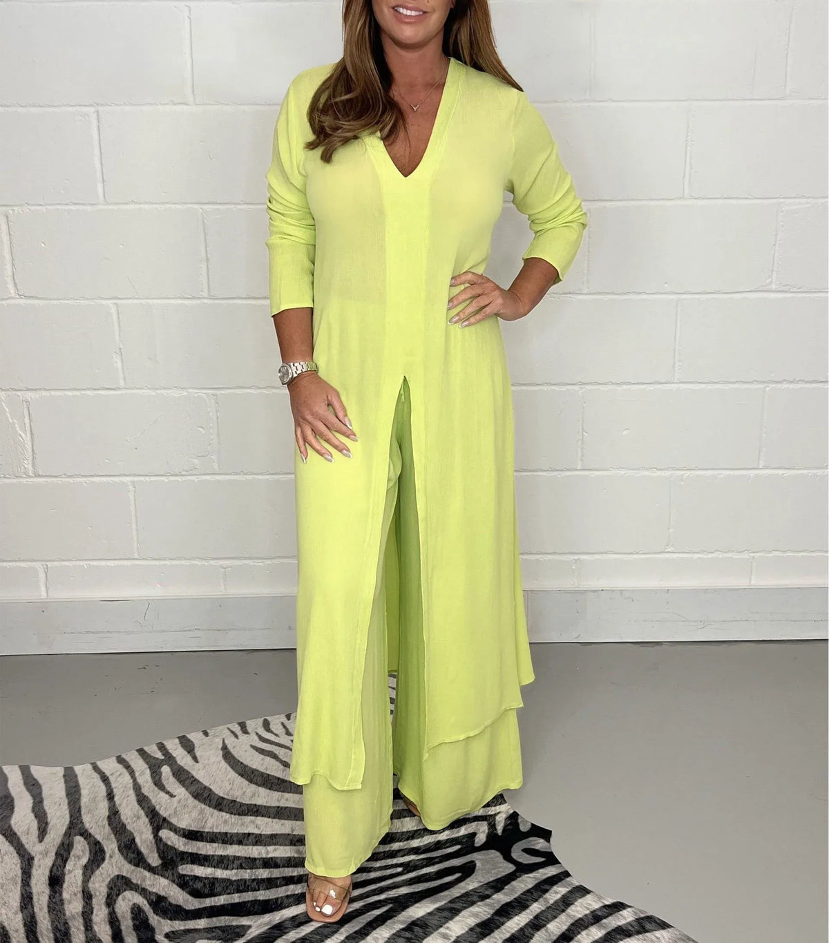 ROSALIE | Flowy blouse with wide-leg trousers