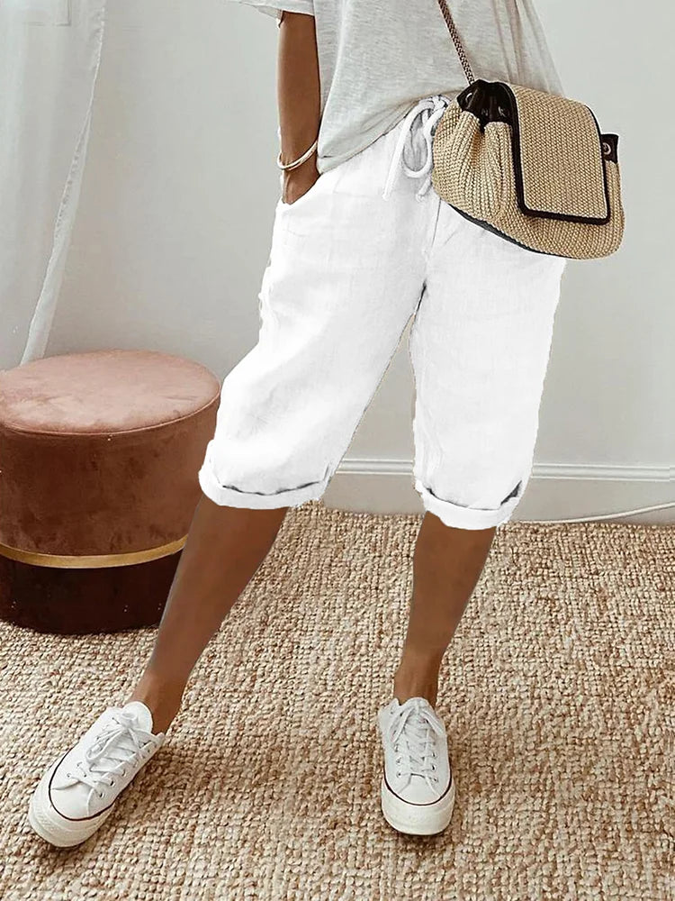 PHYLLIS | Shorts with a drawstring waist