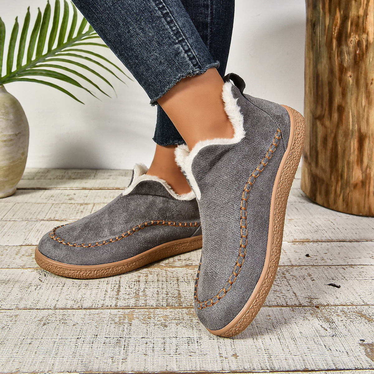 LESLIE | Cushioned non-slip ankle boots