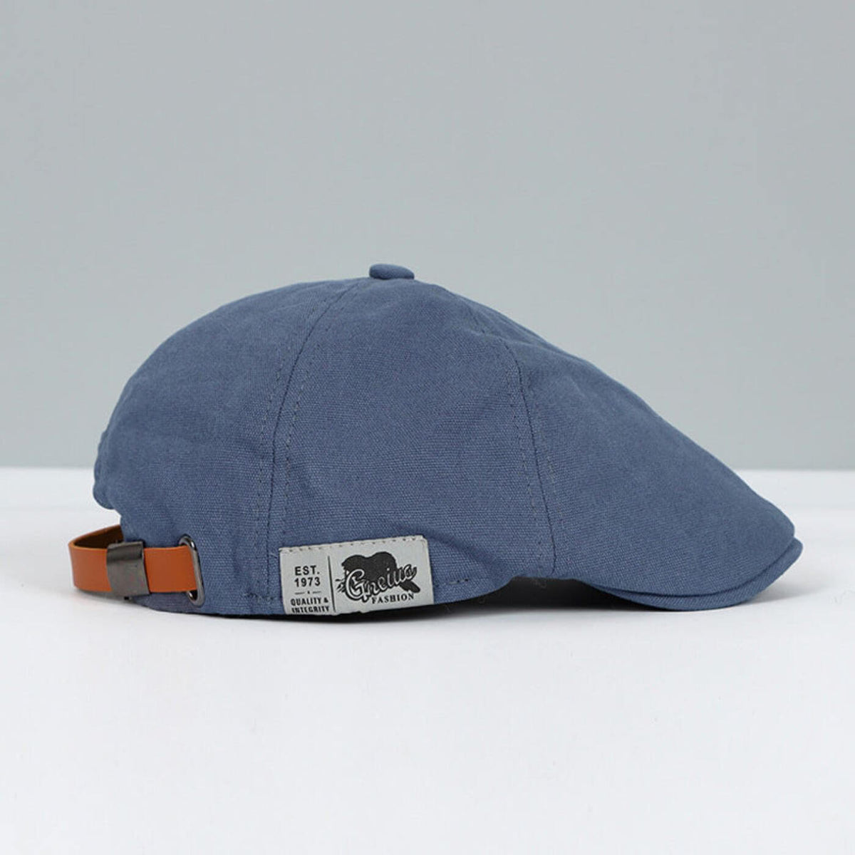 AMELIA | Classic flat cap with adjustable fit