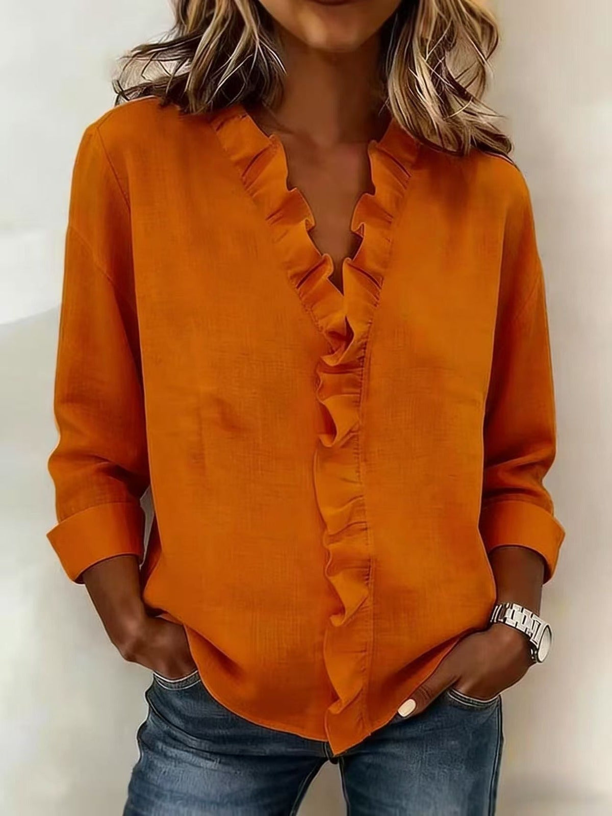 BERNADETTE | Ruffled V-neck with long sleeves