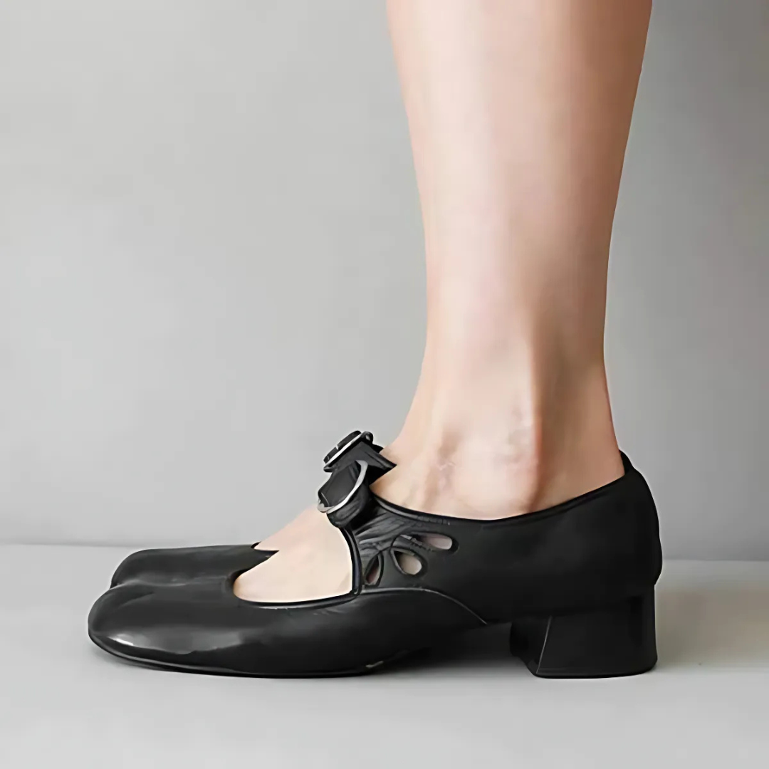 ARLENE | Leather sandals that soften with wear