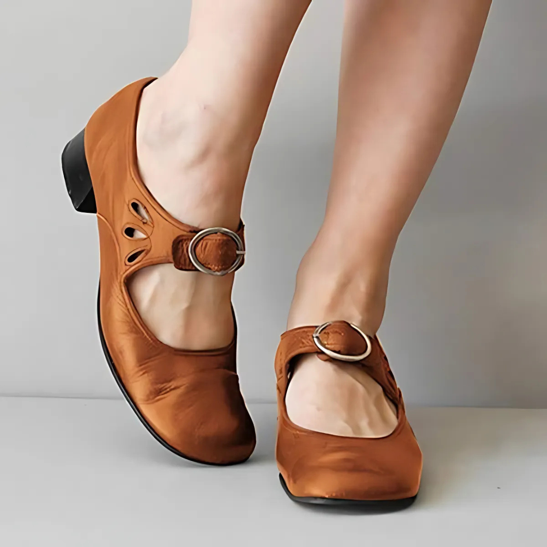 ARLENE | Leather sandals that soften with wear