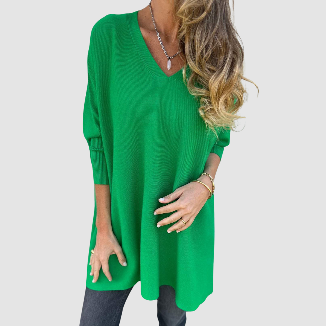 VIVIAN | Lightweight V-neck for warm months