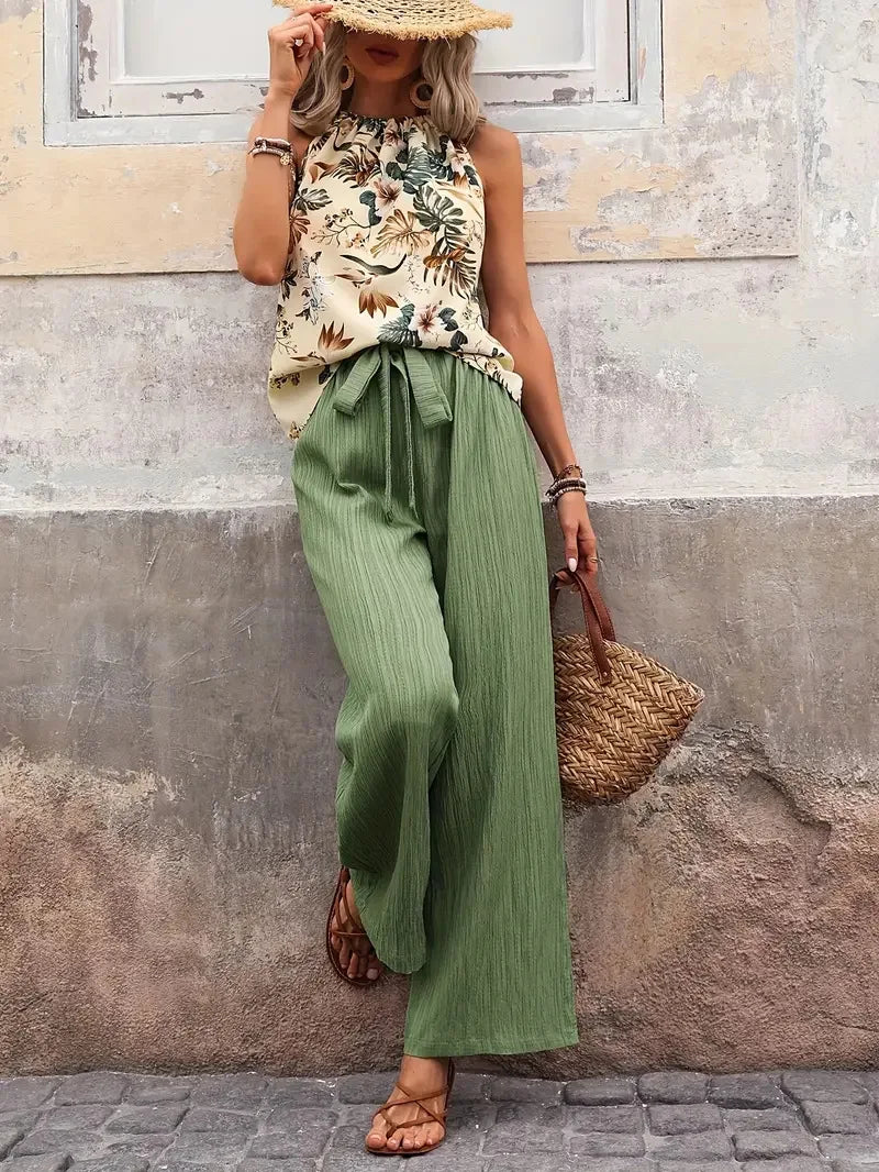 SHEILA | Sleeveless top with flowy pants