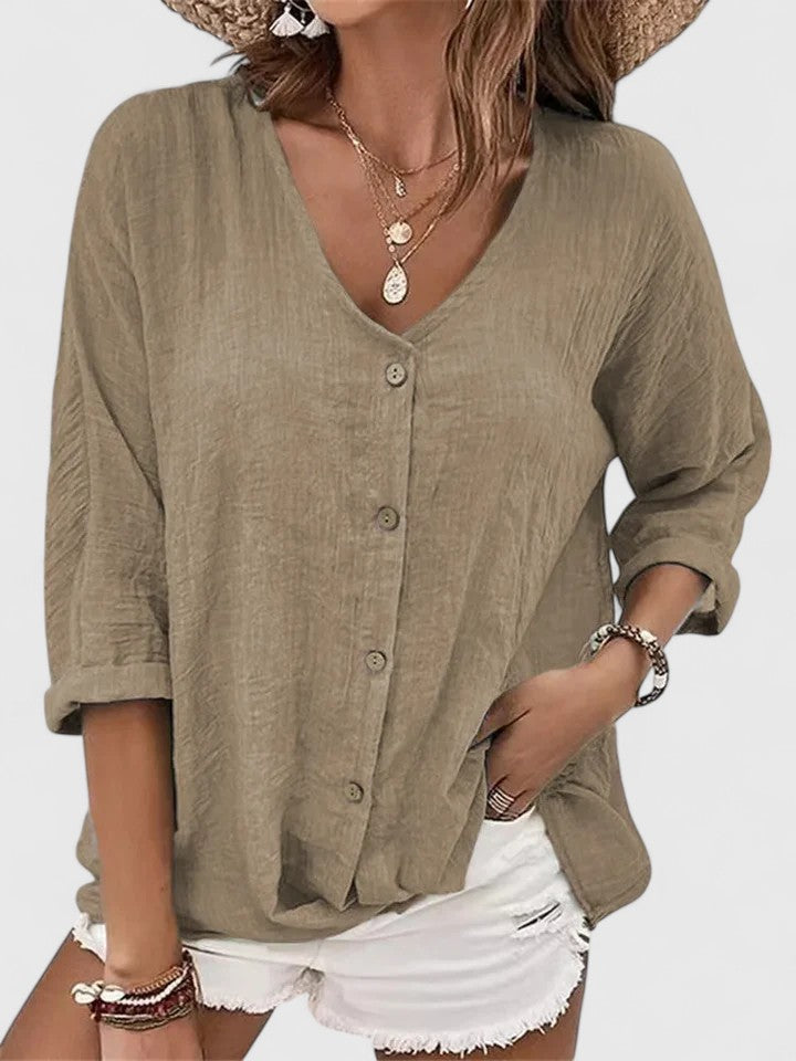 MARGARET | V-neck with a button detail