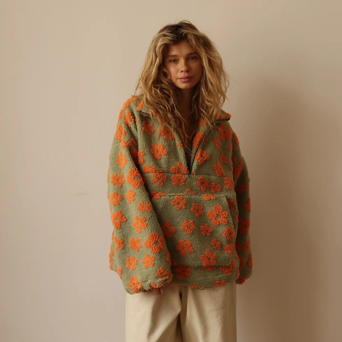 ELOISE | Lined half zip pullover with a floral print
