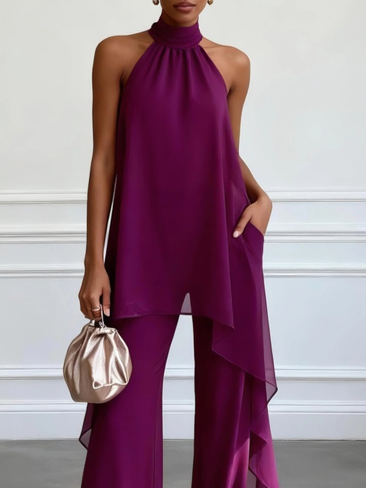 CELIA | Halter neck set with a tailored fit