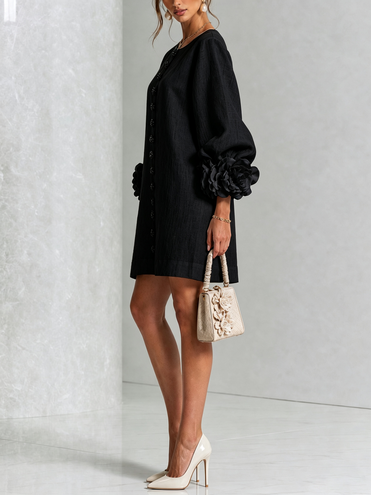 KATHLEEN | Floral mini dress with knotted cuffs