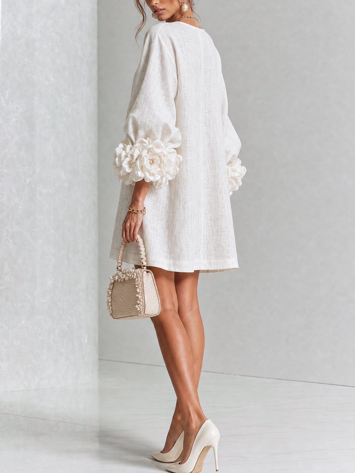 KATHLEEN | Floral mini dress with knotted cuffs