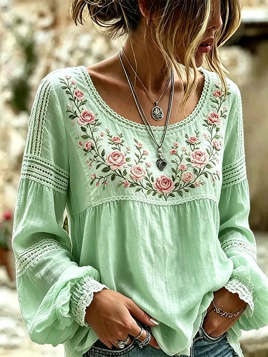 ELSIE | Embroidered square neck blouse