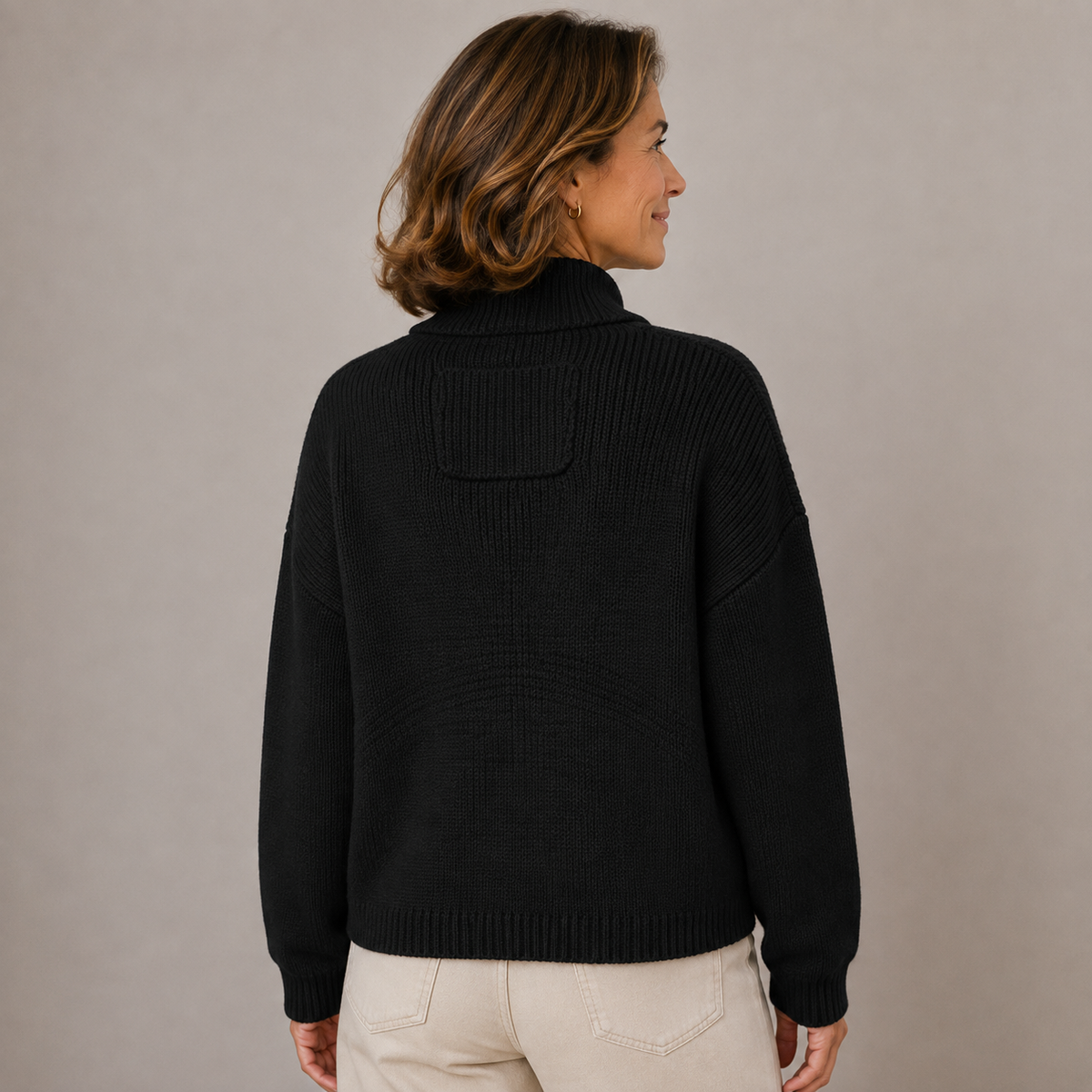 GLENDA | Stand collar with chest pockets