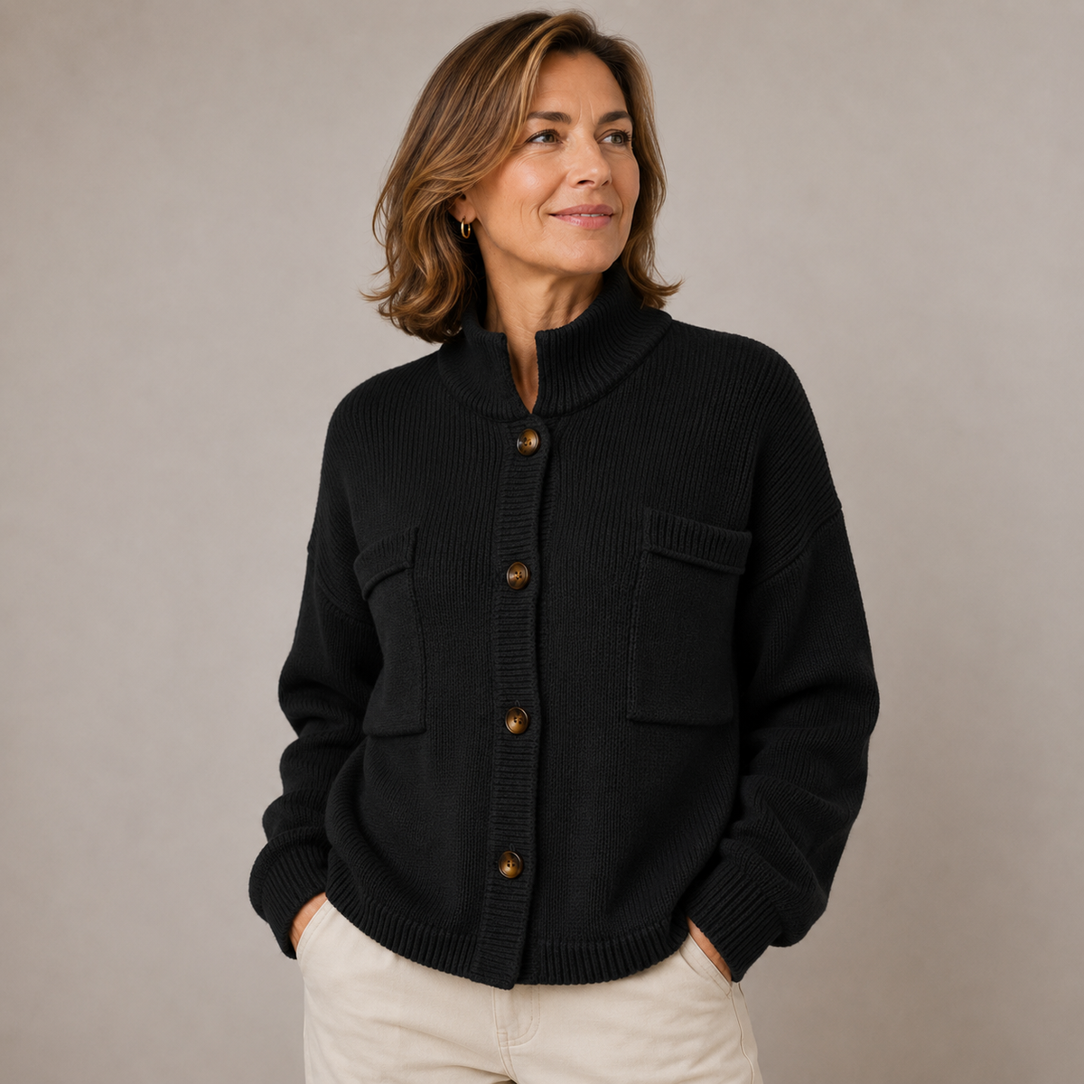 GLENDA | Stand collar with chest pockets