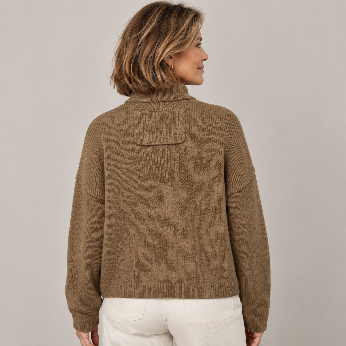 GLENDA | Stand collar with chest pockets