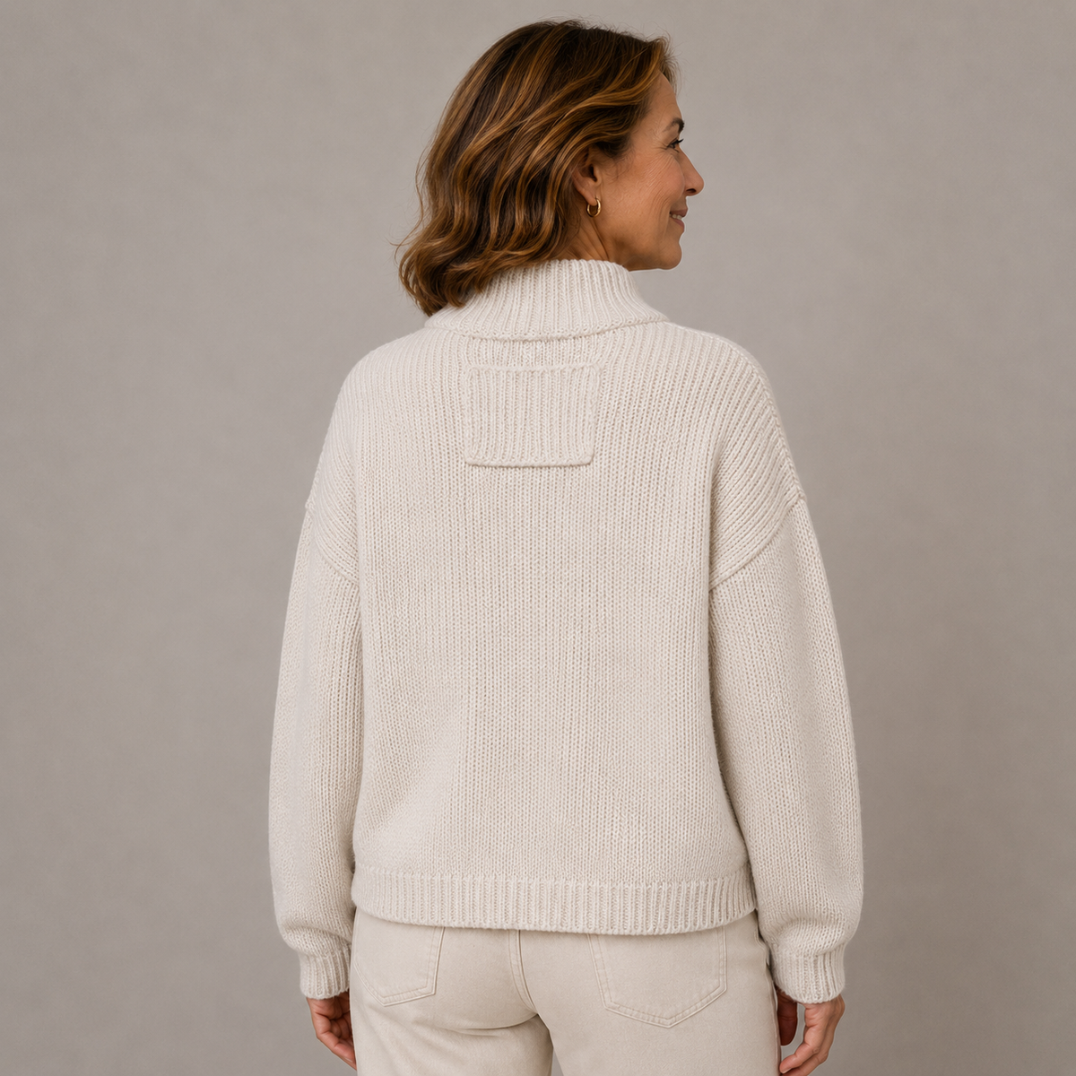 GLENDA | Stand collar with chest pockets