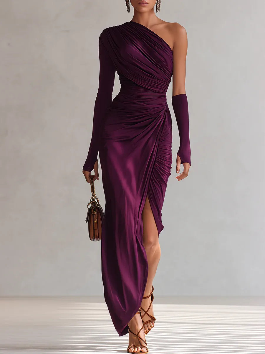 DOLORES | One-shoulder gown with draped detail