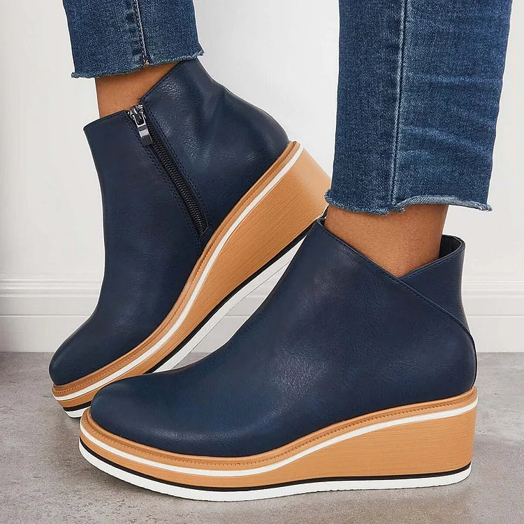BERNADETTE | Ankle boots with a slip resistant sole