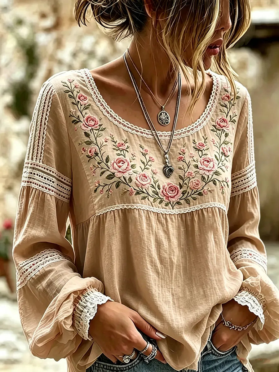 ELSIE | Embroidered square neck blouse