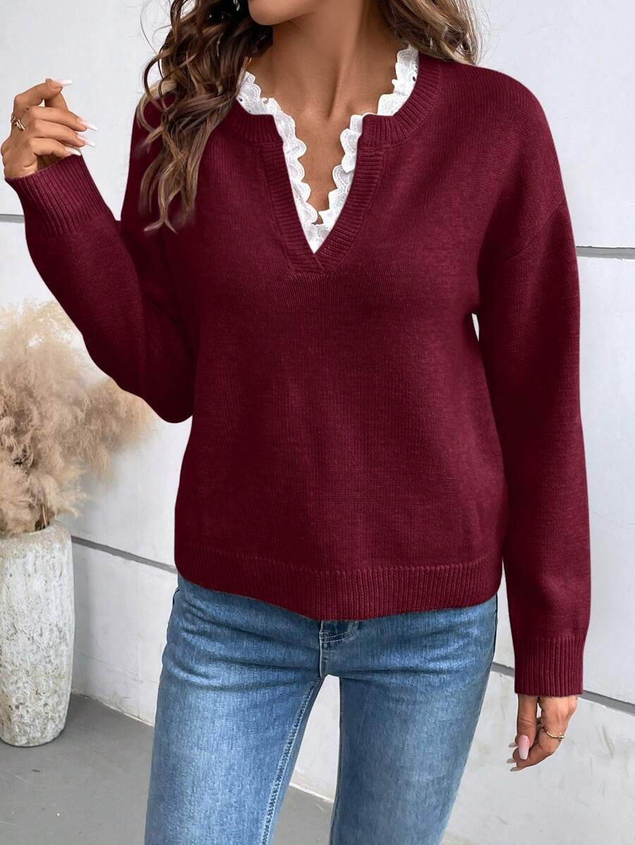 FRANCES | Lace trim at the V-neck