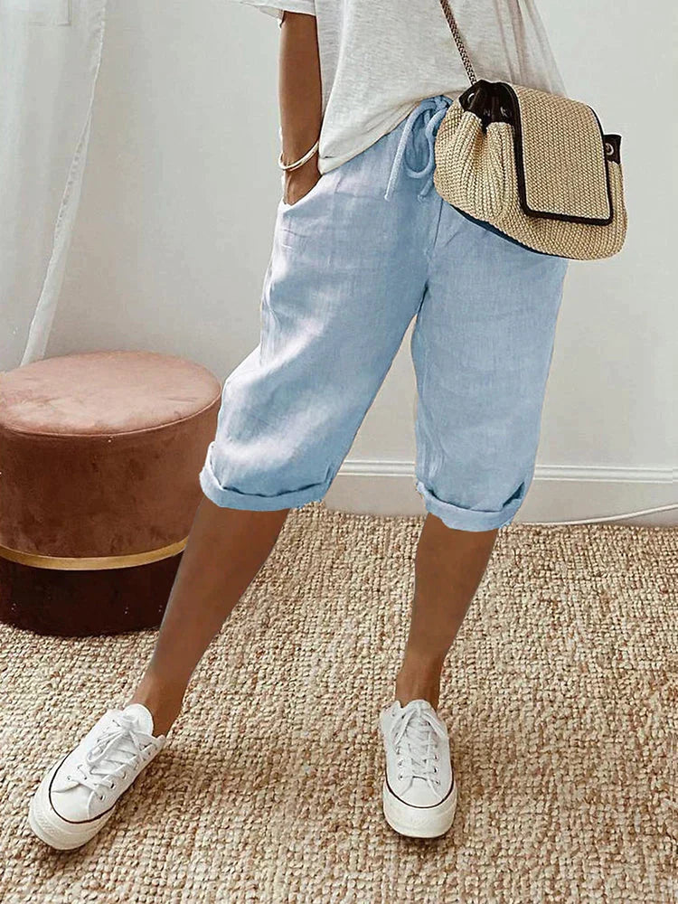 PHYLLIS | Shorts with a drawstring waist