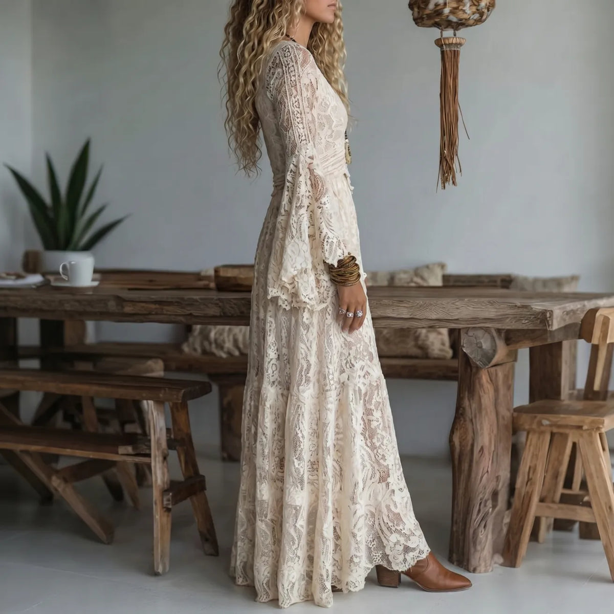 JUDITH | Maxi dress with flared sleeves