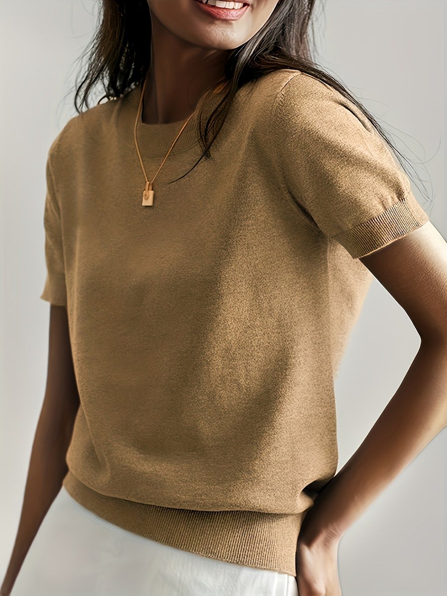 GWEN | Boxy short sleeve knit with ribbed trim