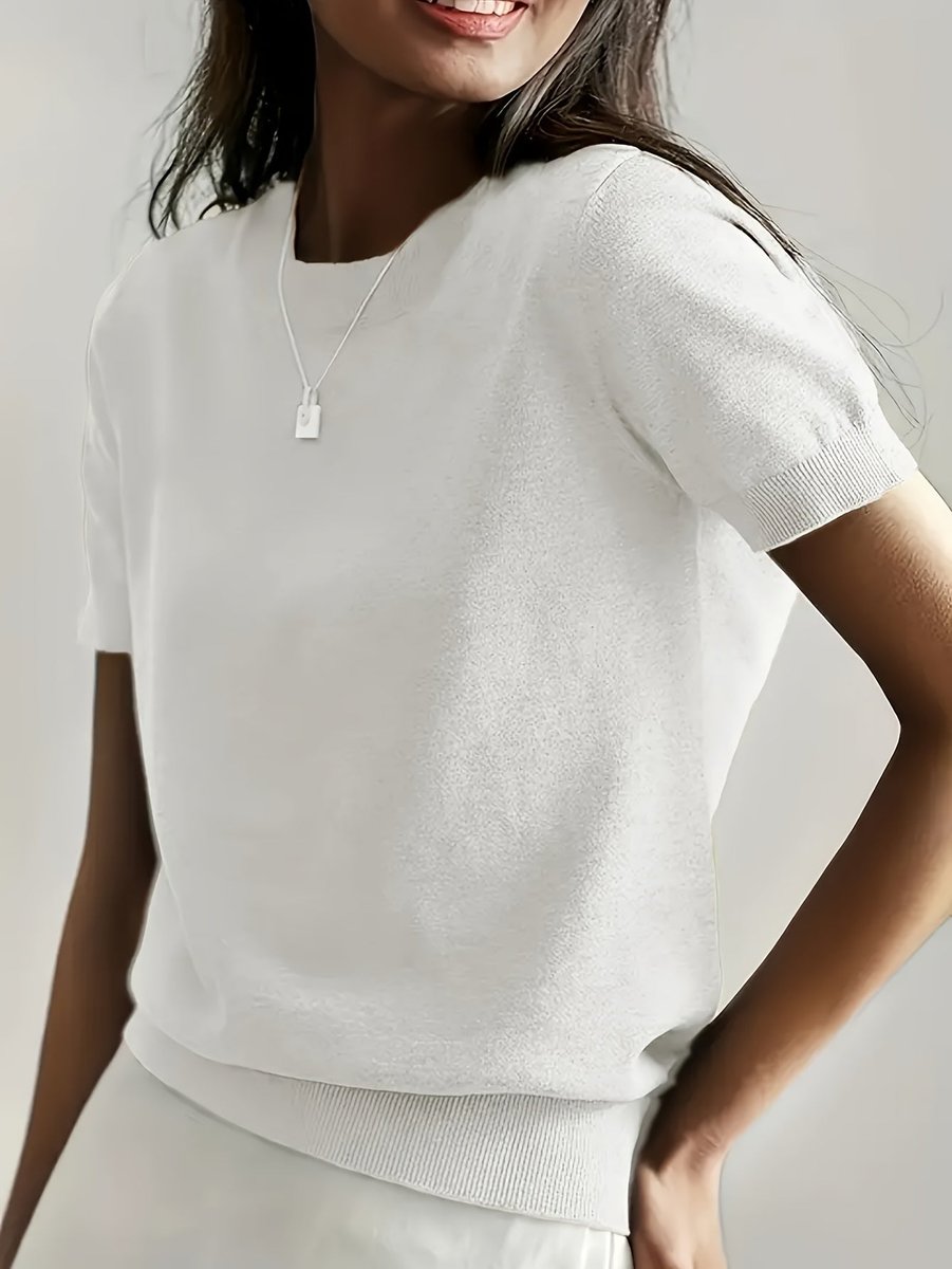 GWEN | Boxy short sleeve knit with ribbed trim